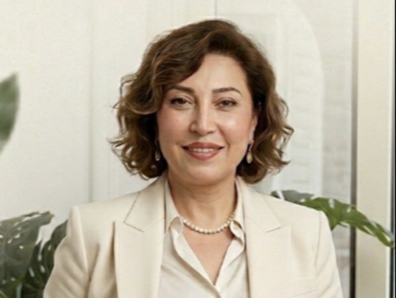 تواصل معنا